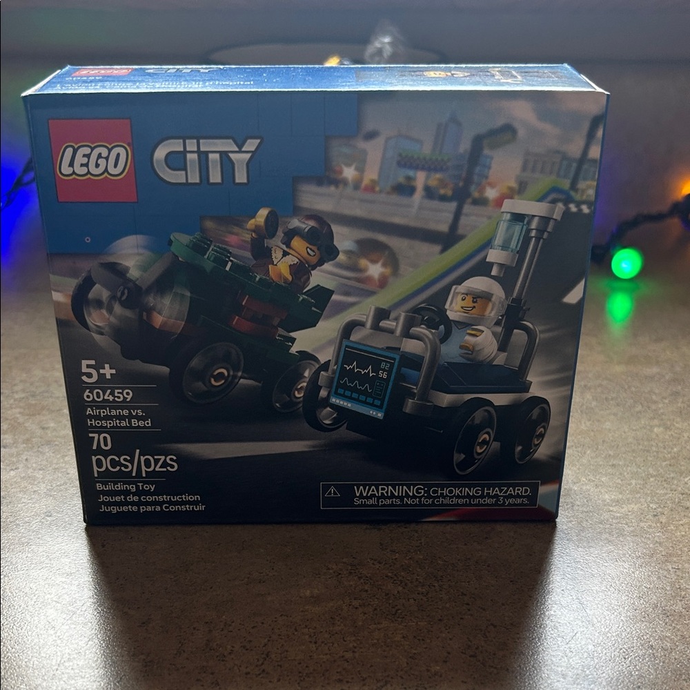 LEGO City Airplane vs. Hospital Bed Set - Blue and Black